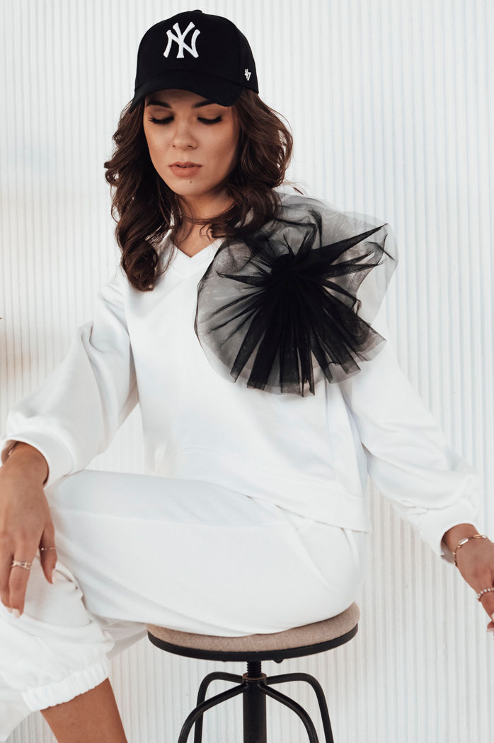 Bluza damska w serek FILAN ecru Dstreet BY1260