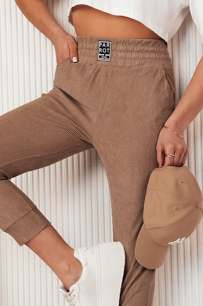 Spodnie sztruksowe damskie LORIST kamelowe Dstreet UY2057