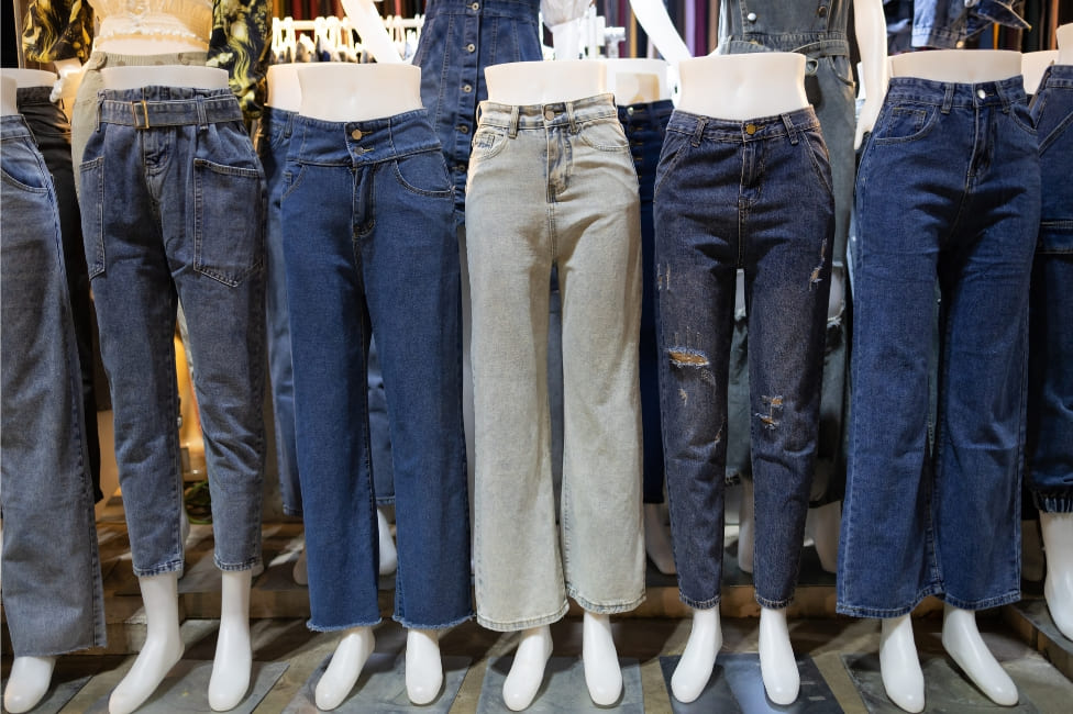 Spodnie slim fit a skinny fit – jakie są różnice?