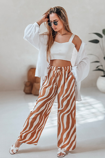 Spodnie damskie wide leg w paski ZEBRAVIBE beżowo-kamelowe Dstreet UY2655