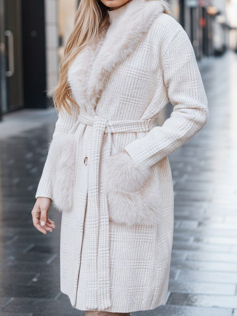 Płaszcz damski z futerkiem beżowy Dstreet TY5278z