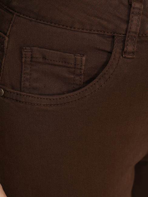 Jeansy damskie mom fit z wysokim stanem brązowe Dstreet UY2869