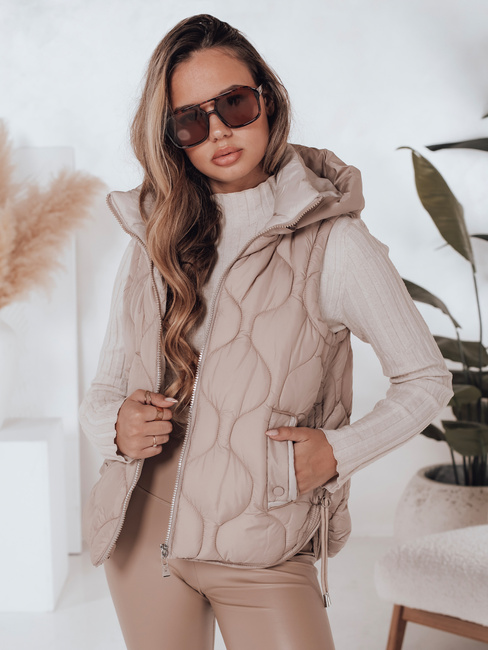 Kamizelka damska pikowana z kapturem MISSVEST ciemnobeżowa Dstreet TY5021