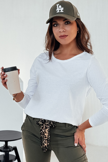 Bluzka damska one size MINIMODA z wisiorkiem biała Dstreet RY2679