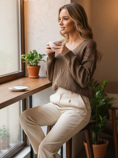 Sweter damski LACEONIA beżowy Dstreet MY2404