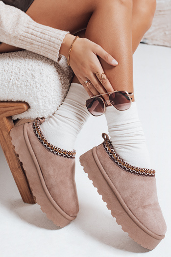 Śniegowce damskie z haftem zamszowe beżowe Dstreet ZY1183