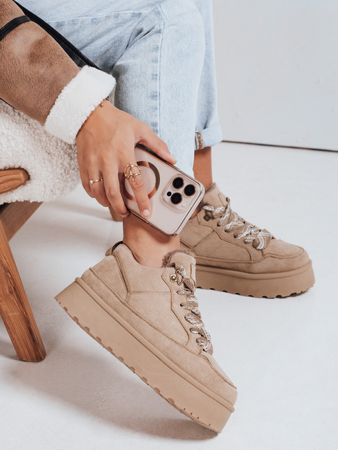 Sneakersy damskie z futerkiem na platformie beżowe Dstreet ZY1070