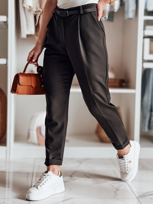 Casualowe spodnie damskie plisowane z paskiem PLISSO czarne Dstreet UY2518