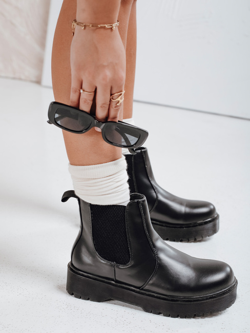 Botki damskie STEPBACK z wysoką podeszwą czarne Dstreet ZY0494