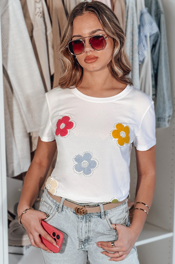 T-shirt damski w kwiaty DAISYLA biały Dstreet RY2742