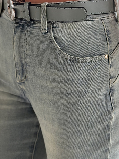 Spodnie damskie jeansowe slim fit z paskiem SLIMFIZ niebieskie Dstreet UY2494