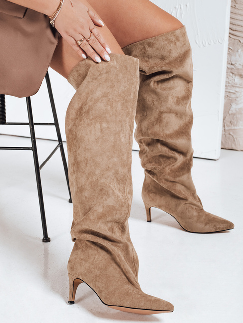 Kozaki damskie z marszczoną cholewką zamszowe beżowe Dstreet ZY1100