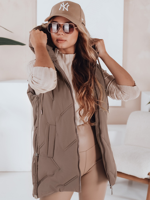 Kamizelka damska pikowana z kapturem ciemnobeżowa Dstreet TY5109