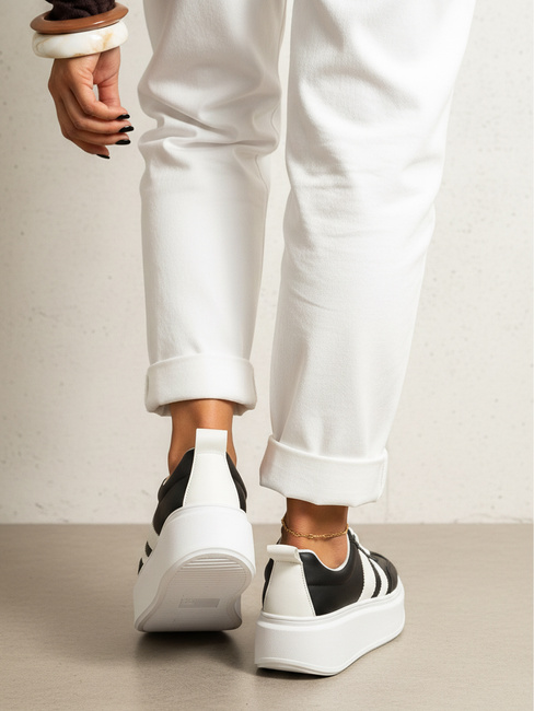 Sneakersy damskie czarne Dstreet ZY1395