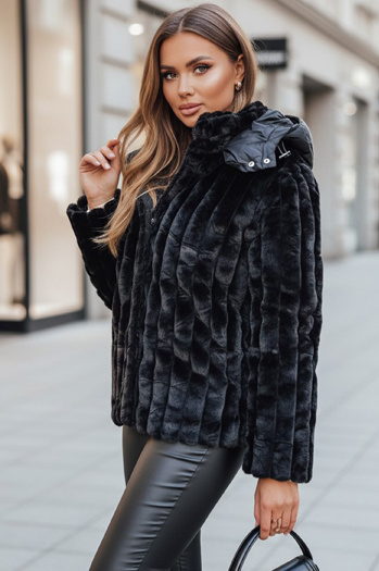 Kurtka damska futrzana z kapturem czarna Dstreet TY5276z
