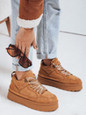 Sneakersy damskie z futerkiem na platformie kamelowe Dstreet ZY1068