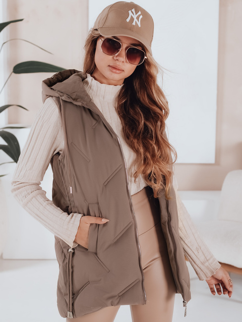 Kamizelka damska pikowana z kapturem ciemnobeżowa Dstreet TY5109