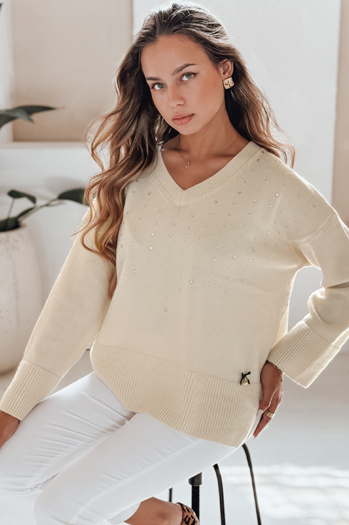 Damski sweter z dekoltem V VERALIA ecru Dstreet MY2517