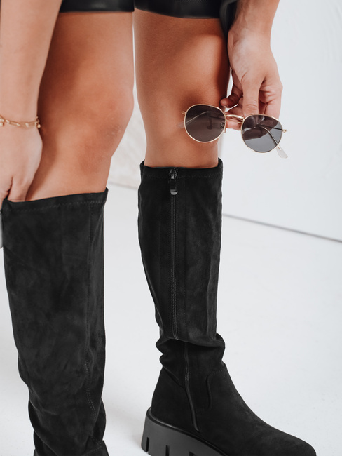 Kozaki damskie zamszowe na platformie czarne Dstreet ZY1103