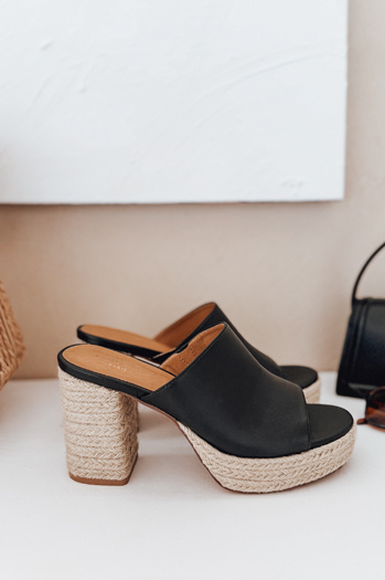 Klapki damskie HOTTRENDY czarne Dstreet ZY0989