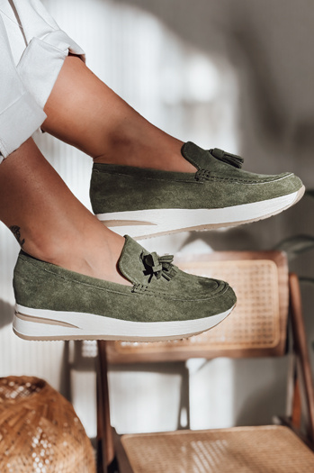 Mokasyny damskie na lekkim koturnie MOCCKO zielone Dstreet ZY0716