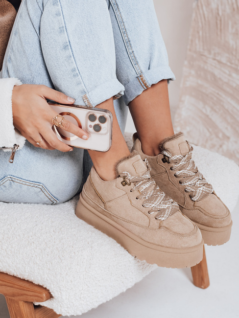 Sneakersy damskie z futerkiem na platformie beżowe Dstreet ZY1070