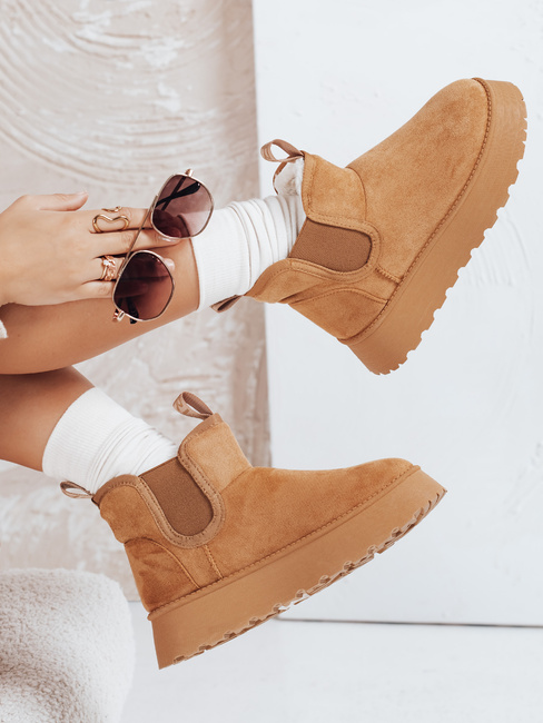 Śniegowce damskie na platformie zamszowe kamelowe Dstreet ZY1182