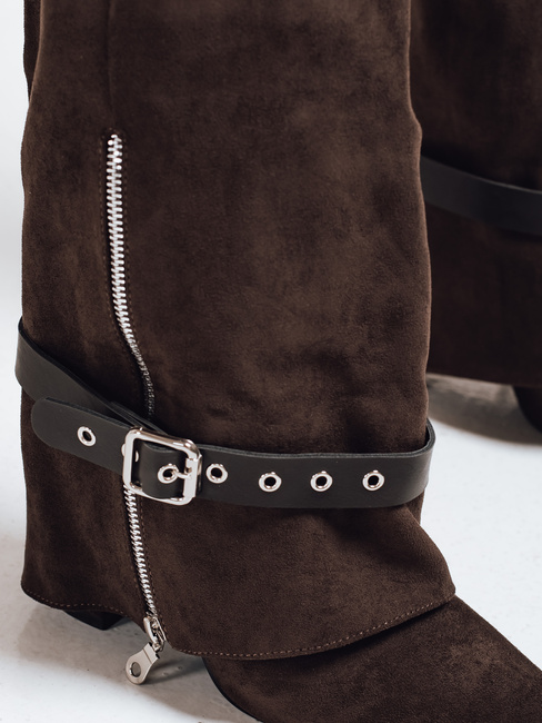 Kozaki damskie zamszowe na słupku brązowe Dstreet ZY1131