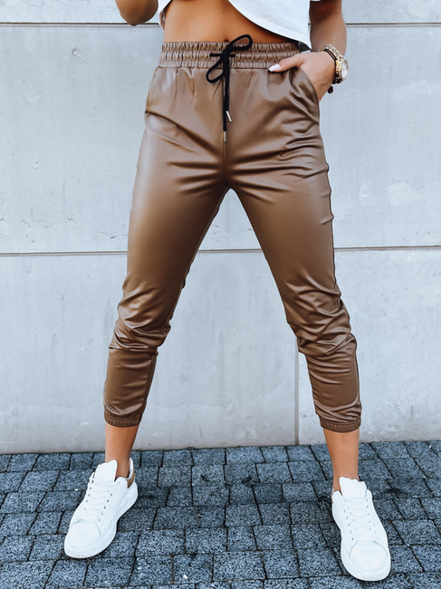 Spodnie damskie woskowane HARBOR kamelowe Dstreet UY1699