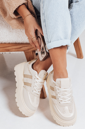 Sneakersy damskie z futerkiem na platformie beżowe Dstreet ZY1081