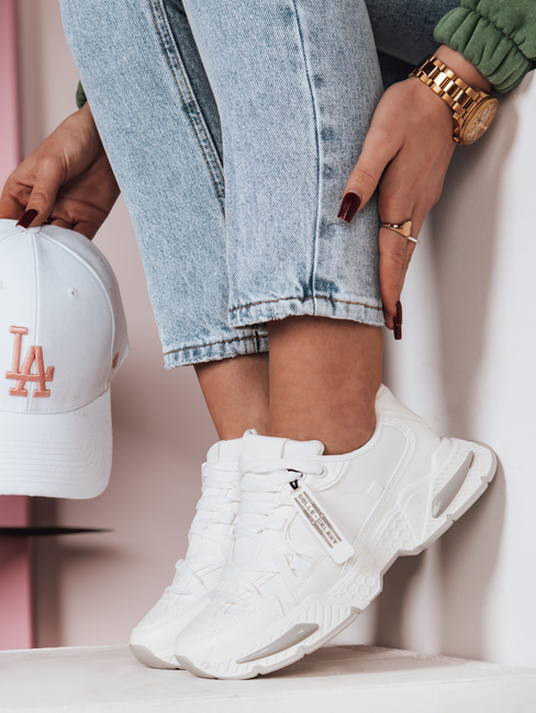 Sportowe sneakersy damskie RUNKIK białe Dstreet ZY0674