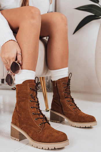 Botki damskie zamszowe sznurowane kamelowe Dstreet ZY1236