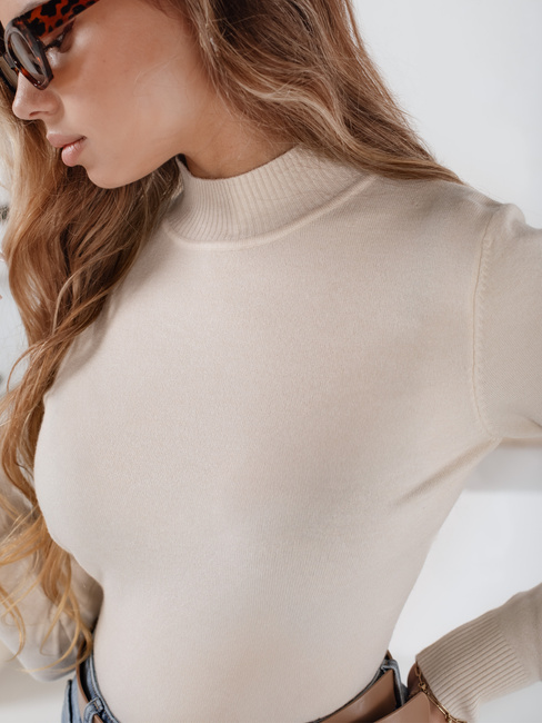 Damski sweter półgolf TARLENA ecru Dstreet MY2482