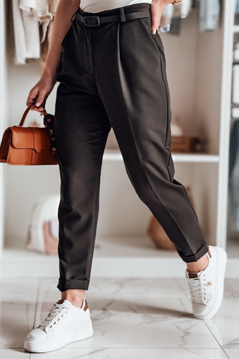 Casualowe spodnie damskie plisowane z paskiem PLISSO czarne Dstreet UY2518