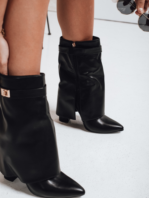 Botki damskie na słupku z szeroką cholewką czarne Dstreet ZY1116