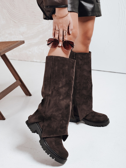 Kozaki damskie z szeroką cholewką zamszowe brązowe Dstreet ZY1170