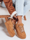 Sneakersy damskie z futerkiem na platformie kamelowe Dstreet ZY1068