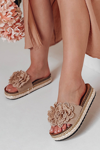 Klapki damskie z kwiatem KWIATARIS khaki Dstreet ZY0910