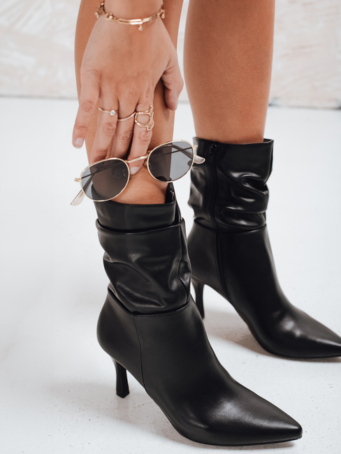 Botki na obcasie z marszczoną cholewką czarne Dstreet ZY1139