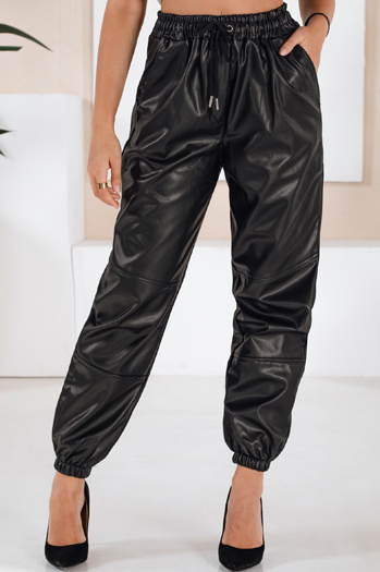 Spodnie damskie skórzane joggery MAGIR czarne Dstreet UY1683