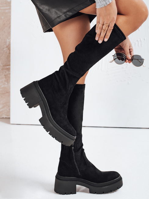 Kozaki damskie zamszowe na grubej podeszwie czarne Dstreet ZY1210