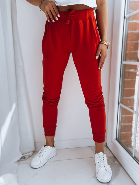Spodnie damskie dresowe FITS czerwone Dstreet UY0533z