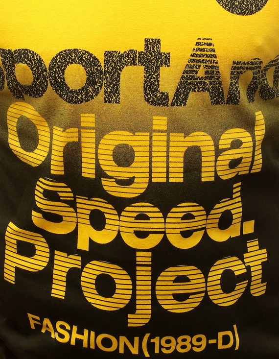 T-shirt męski z nadrukiem żółty Dstreet RX3734